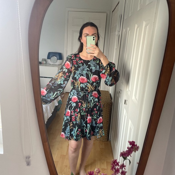 Tommy Hilfiger Floral Dress - Picture 2 of 3